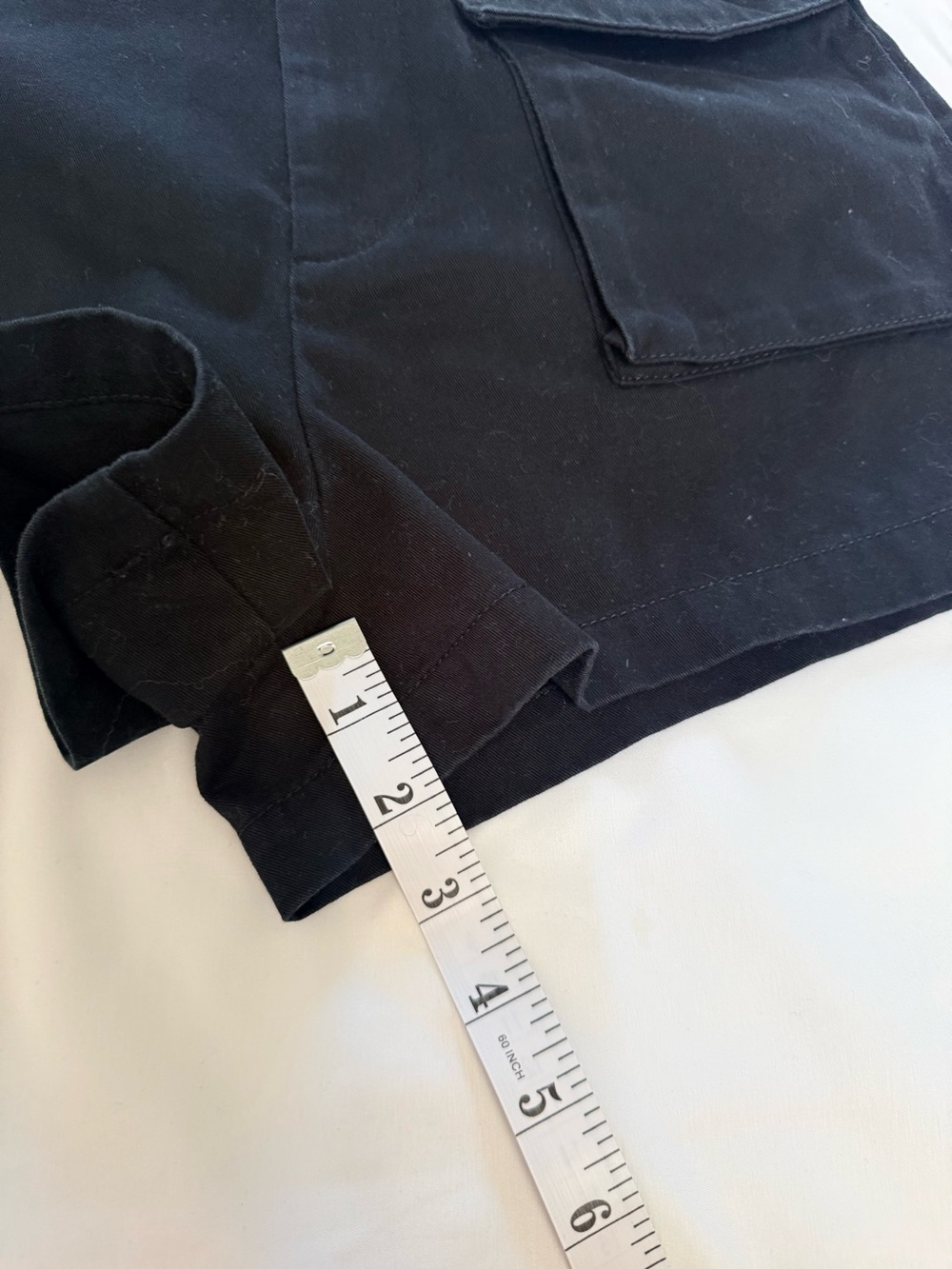 Aritzia TNA  High-Rise Cargo 3” Shorts with  Belt - Picture 12 of 16
